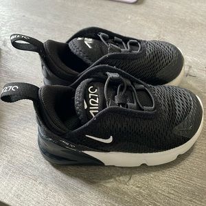 Nike Air 270. Black. Toddler 6C. Worn once.